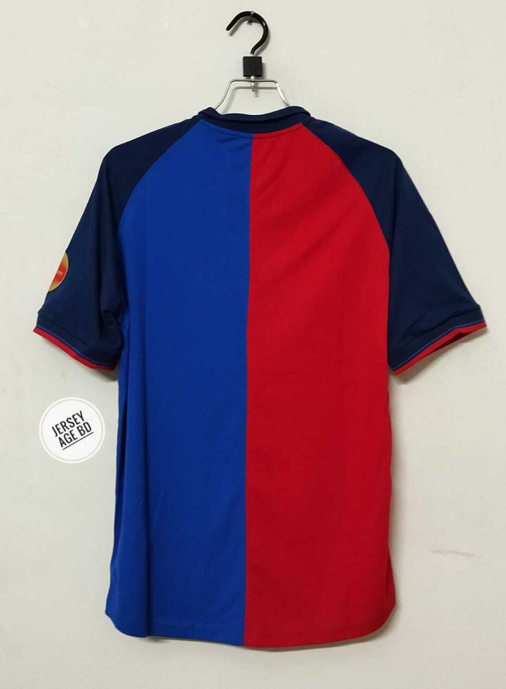 582 - Barcelona Home Jersey 98-99 season
