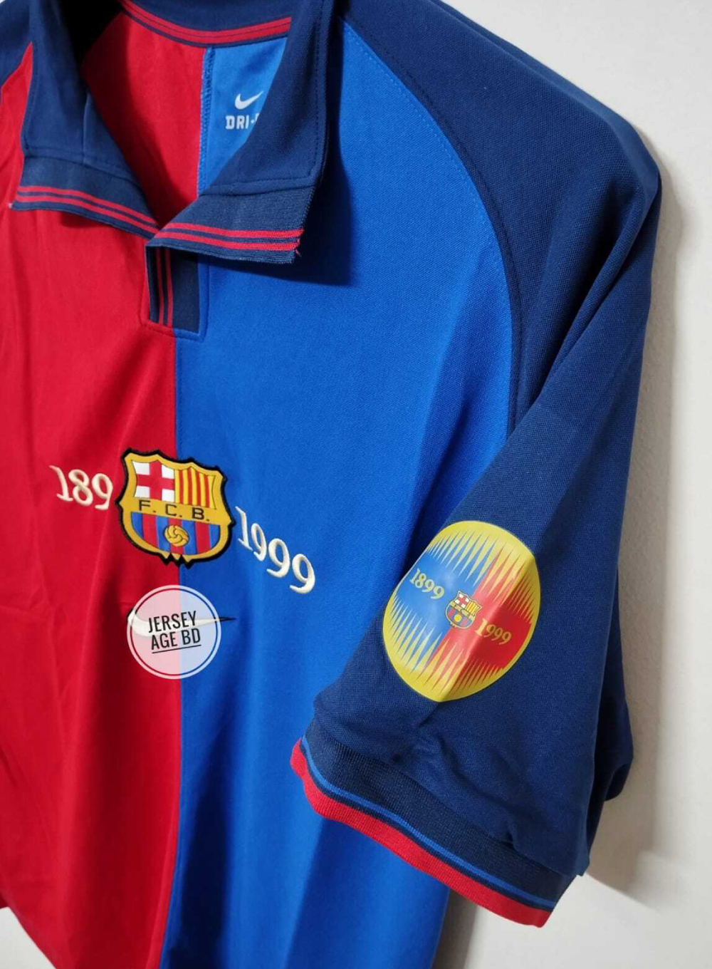 582 - Barcelona Home Jersey 98-99 season