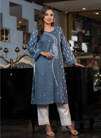 East And Wear Ladies Kurti - DSC00245