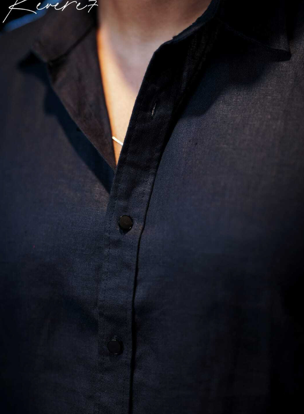 1698 - Black Shirt