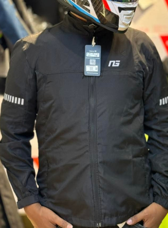 1730 - NG Windbreaker Black