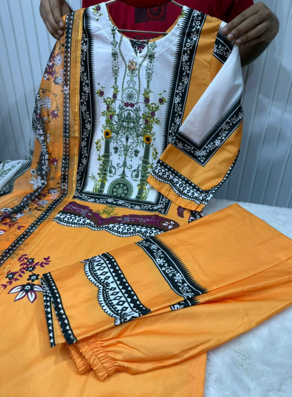 2036 - Digital Printed 3Piece Set - Light Orange
