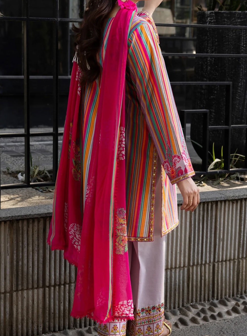 2157 - TailorZone Salwar Kameez (Multi)