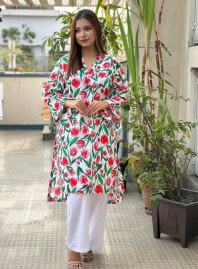 2210 - Celebrella Kurti (Red & Green)