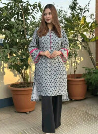2211 - Celebrella Kurti (Ash)