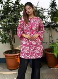 2212 - Celebrella Kurti (Pink)