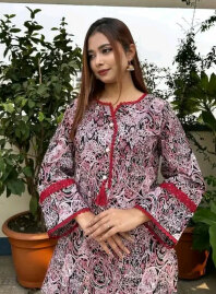 2225 - Celebrella Kurti (Black)