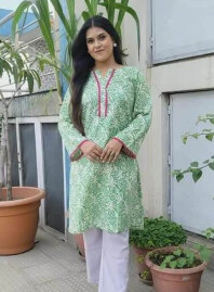 2243 - Celebrella Green &White Kurti