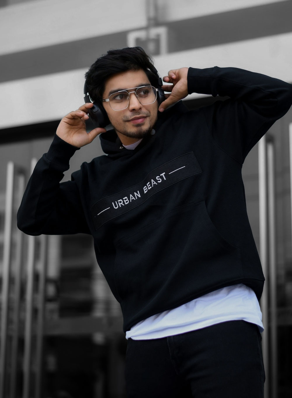 2479 - Urban freaky Premium hoodie - Black